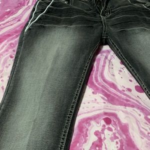 New  size XS skinny jeans